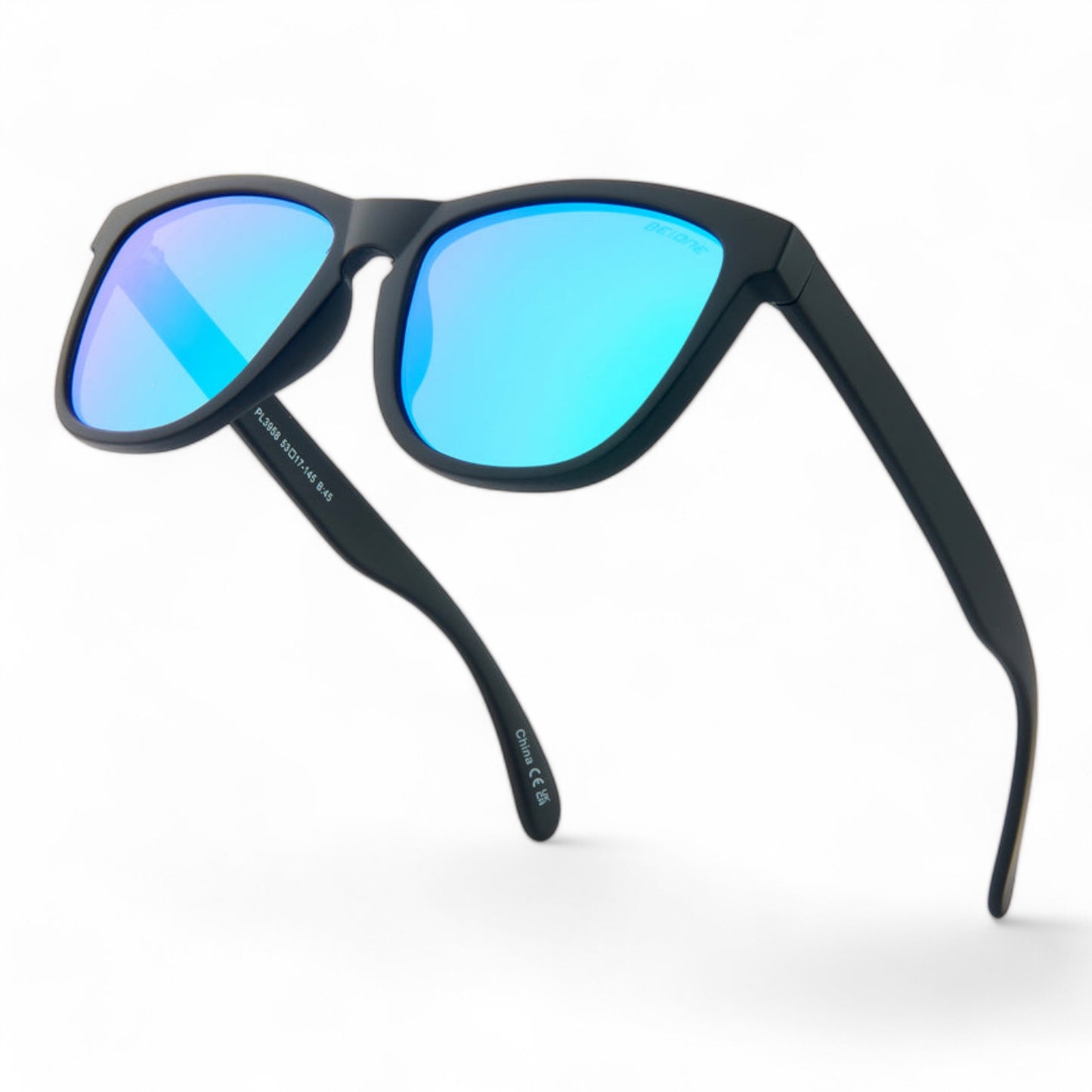 Unisex Classic Polarized Sunglasses