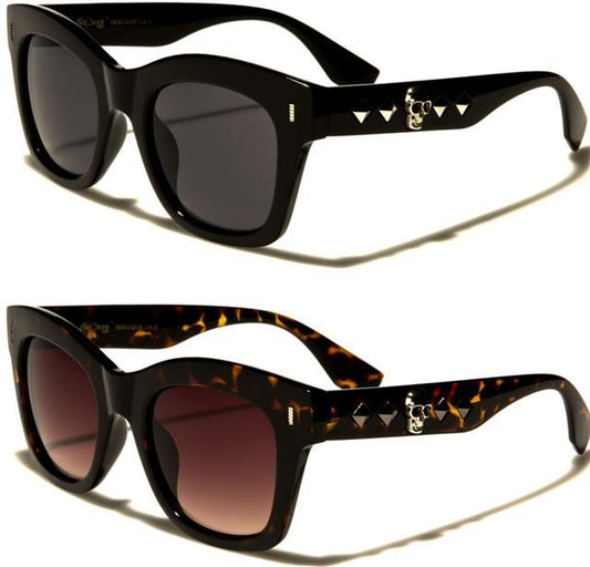 Gothic Skull Accent Logos Classic Sunglasses for Women Black Society 5205_22a7b20d-e0c9-4f71-ad5b-80d31bc5e2ef