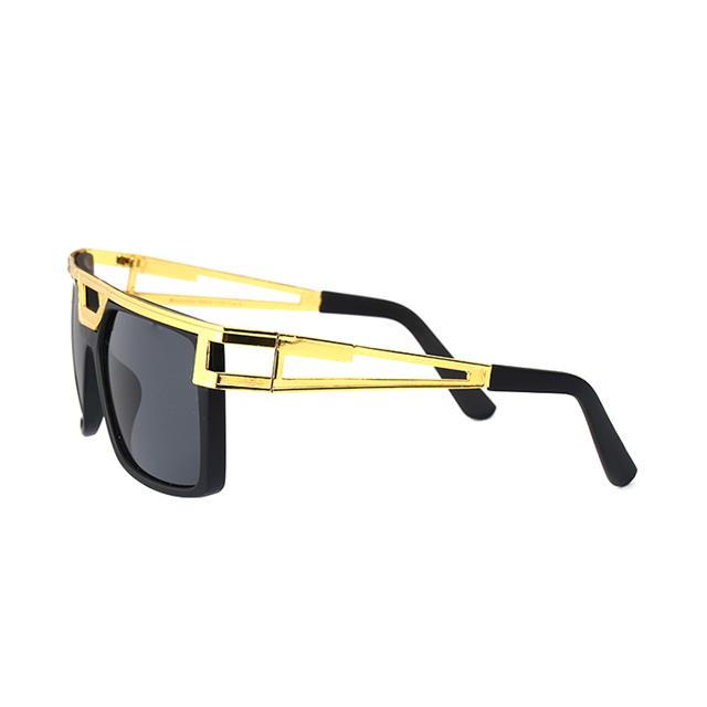 Oversized One Piece Lens Pilot Sunglasses With Accented Gold Brow Bar For Men Manhattan 8MH87039-00